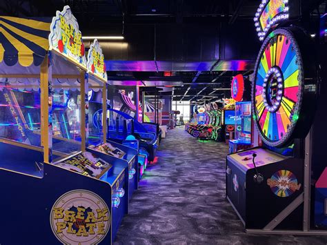 Super charge entertainment - Supercharged Entertainment New Jersey, the world's largest indoor, multi-level karting track and entertainment venue, opens Dec. 19 in Edison.